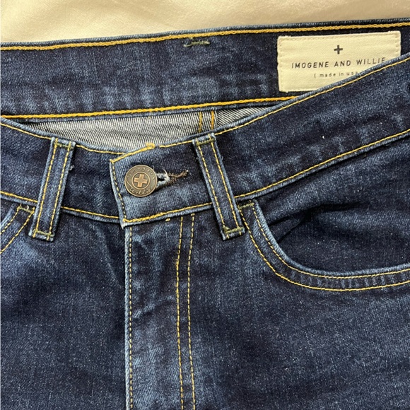 Women’s Dark Blue Jeans - Picture 4 of 6